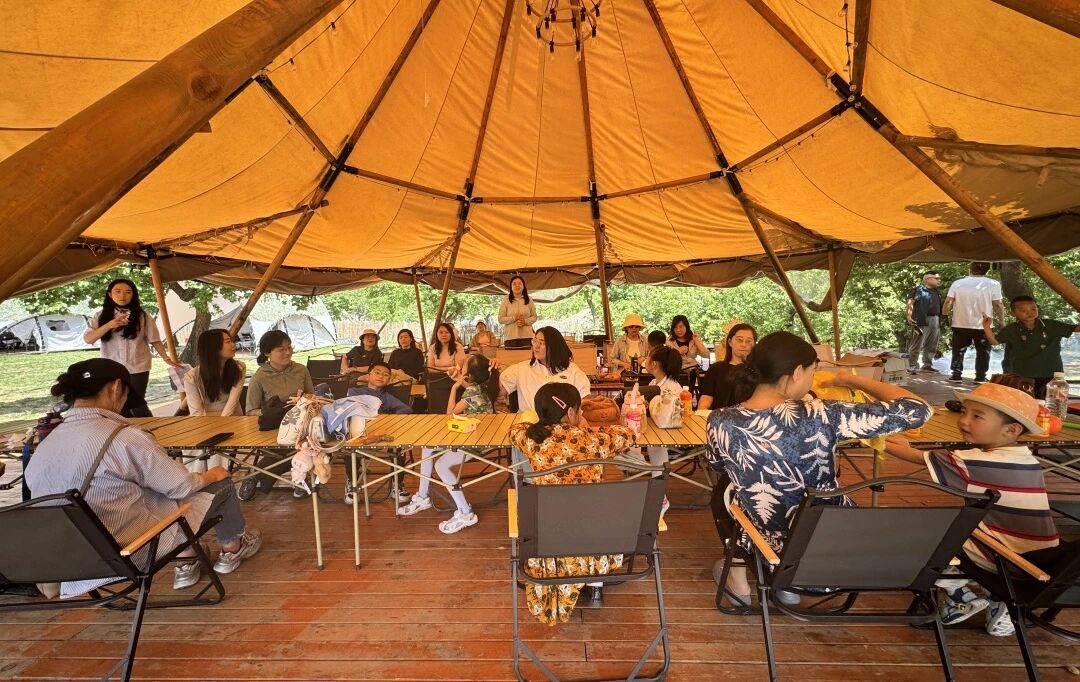 團(tuán)建-2.jpg 團(tuán)建-2.jpg